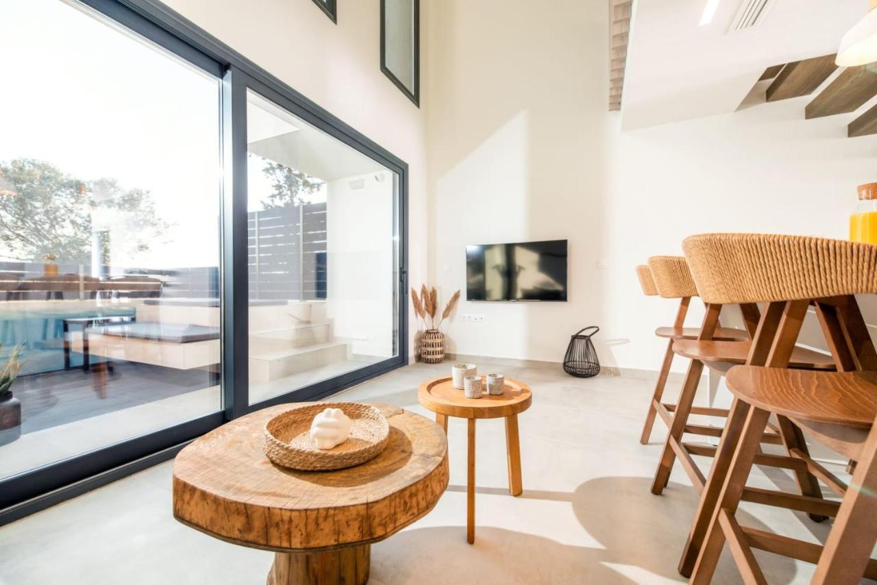 Serene Villas Halkidiki - Cfront Private Pool ネア・イラクリア エクステリア 写真